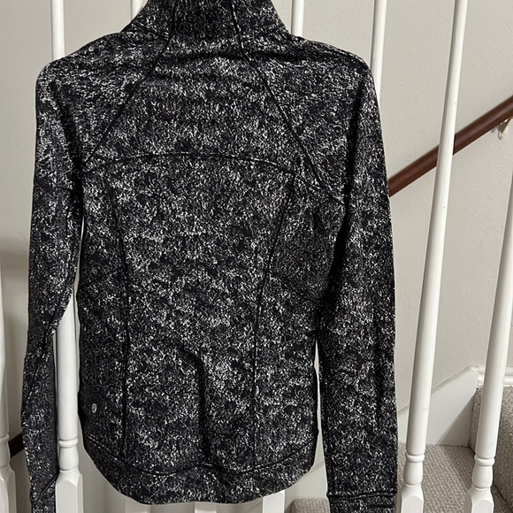 Lululemon Rulu Half Zip Jacquard Black White Top Long Sleeve black White 8 - Picture 5 of 8